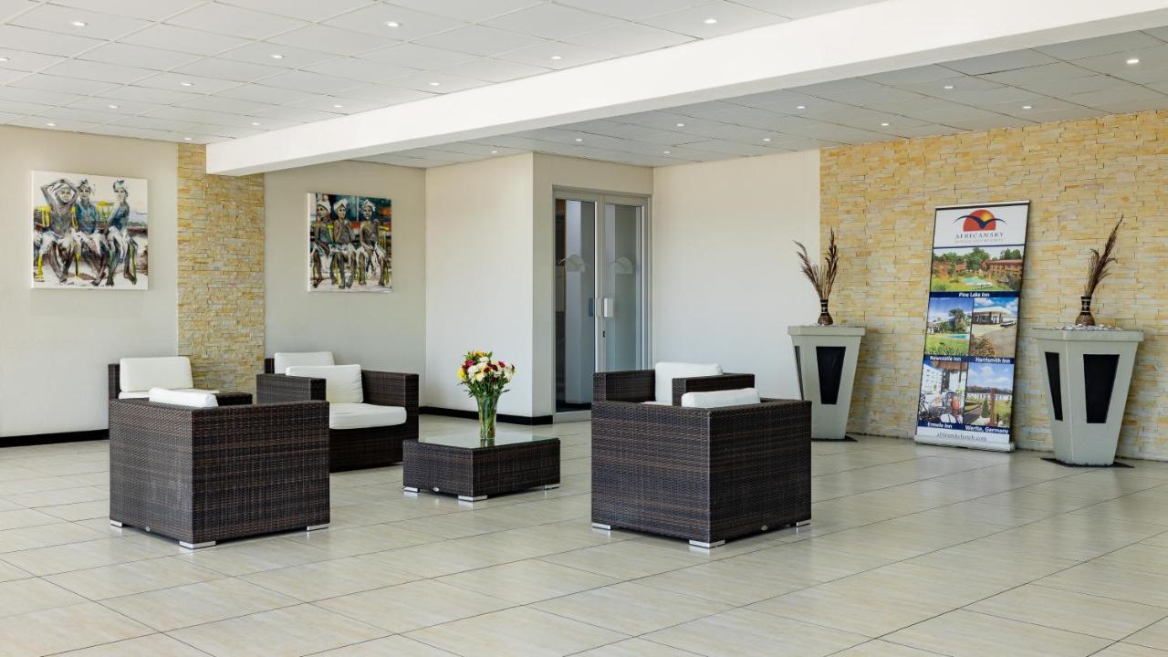 African Sky Harrismith Inn מראה חיצוני תמונה