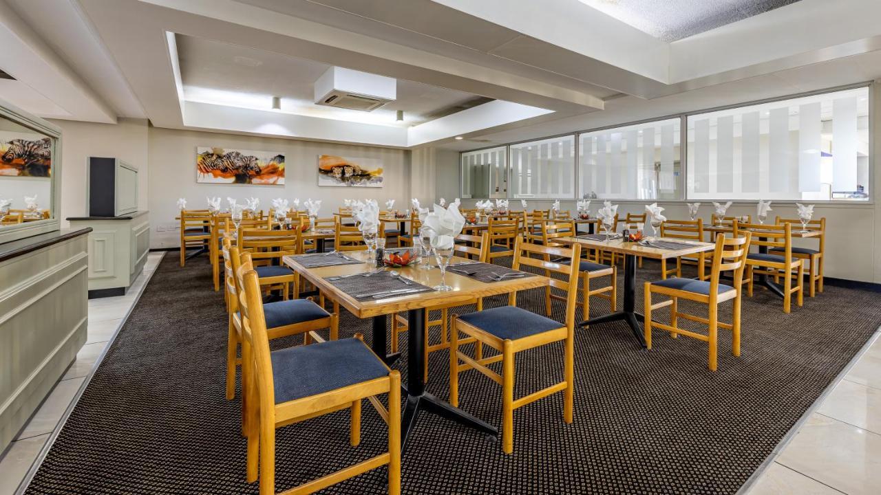 African Sky Harrismith Inn מראה חיצוני תמונה