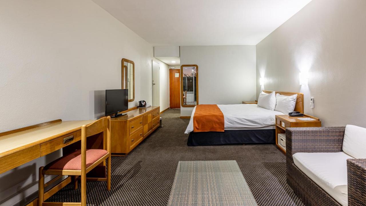 African Sky Harrismith Inn מראה חיצוני תמונה