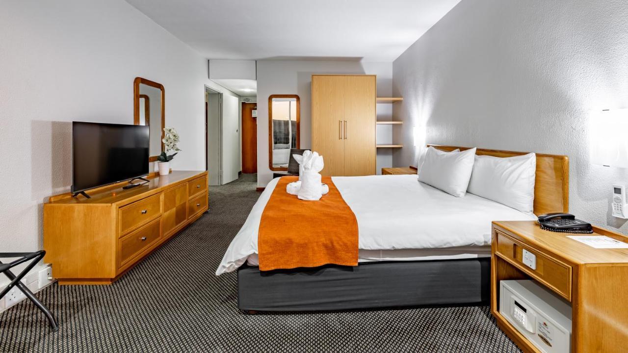 African Sky Harrismith Inn מראה חיצוני תמונה