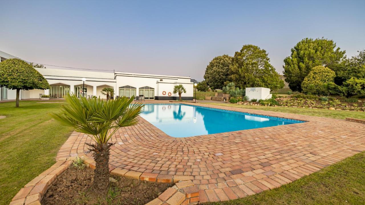 African Sky Harrismith Inn מראה חיצוני תמונה
